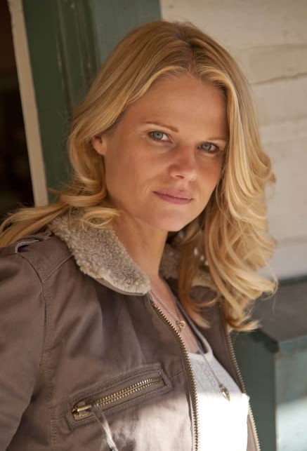 Joelle Carter Fotoğrafı