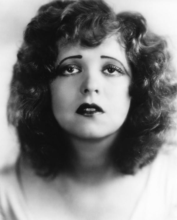 Clara Bow fotoğrafı
