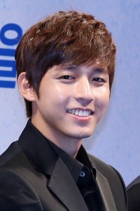 Shin Min-chul Fotoğrafı