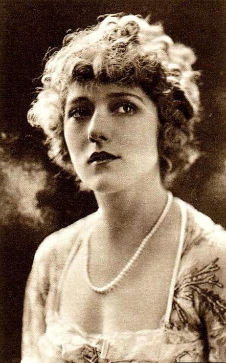 Mary Pickford fotoğrafı