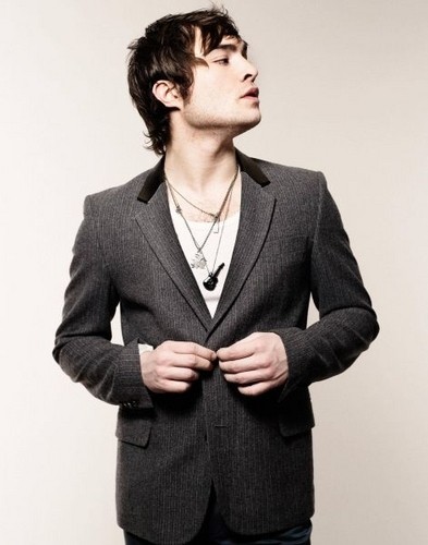 Ed Westwick Fotoğrafı