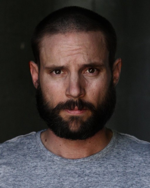 Michael Aaron Milligan Fotoğrafı