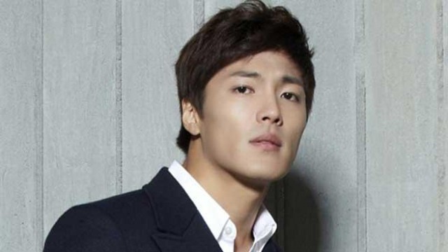 Lee Jae-Yoon fotoğrafı