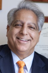 Sanjiv Chopra fotoğrafı