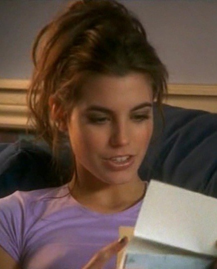 Meghan Ory fotoğrafı