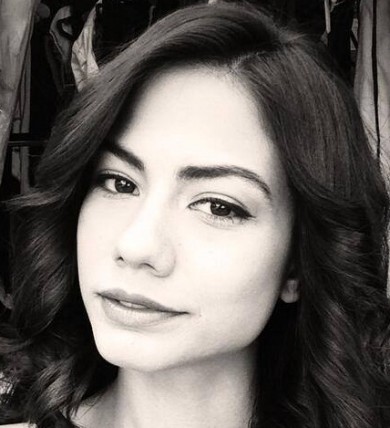 Demet Özdemir Fotoğrafı