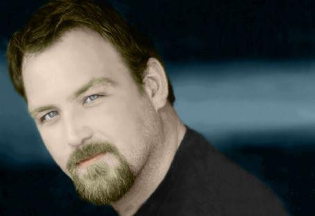 Ty Olsson Fotoğrafı