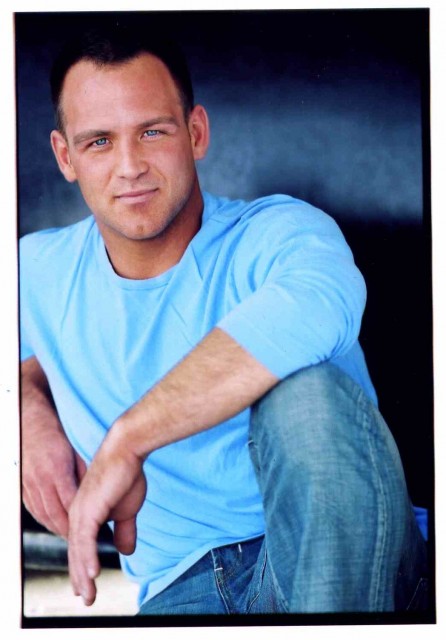 Ty Olsson fotoğrafı