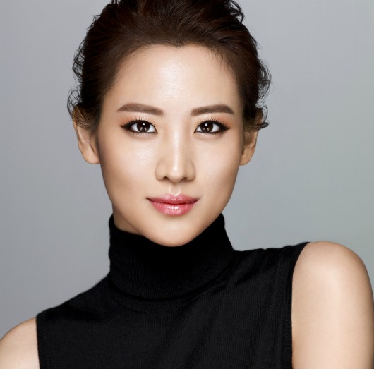Claudia Kim Fotoğrafı