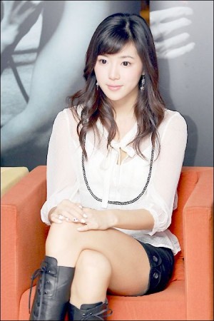 Claudia Kim Fotoğrafı