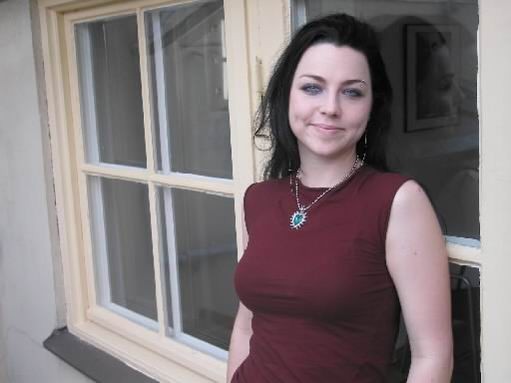Amy Lee Fotoğrafı