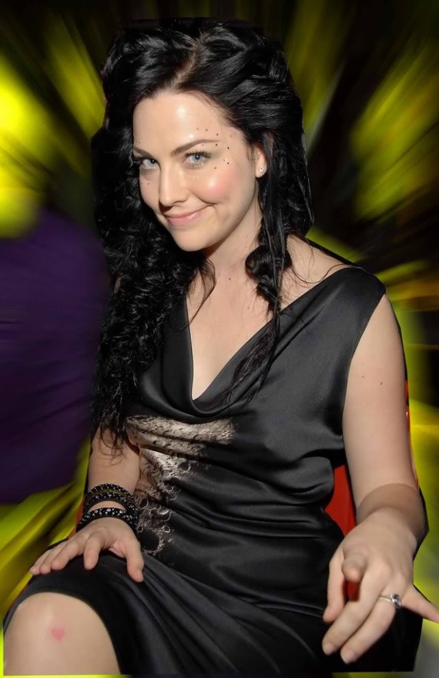 Amy Lee Fotoğrafı
