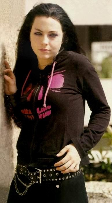 Amy Lee Fotoğrafı