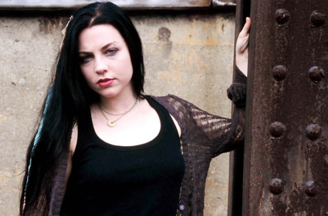 Amy Lee Fotoğrafı