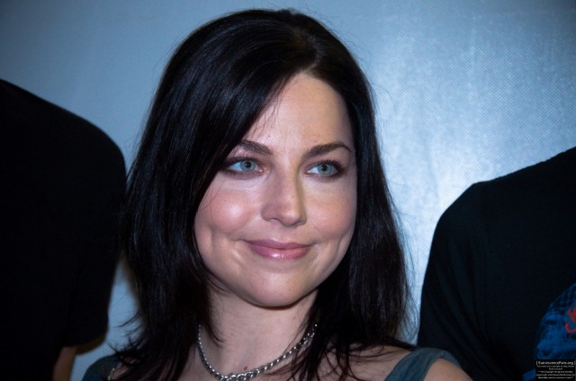 Amy Lee Fotoğrafı