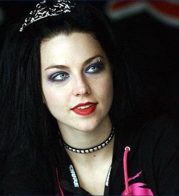 Amy Lee Fotoğrafı