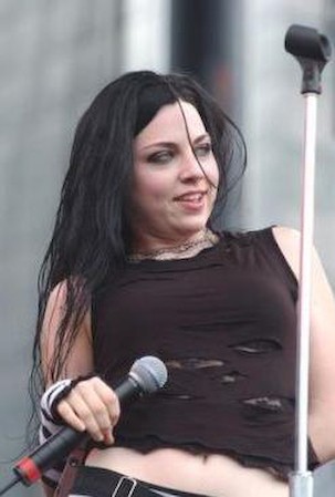 Amy Lee Fotoğrafı