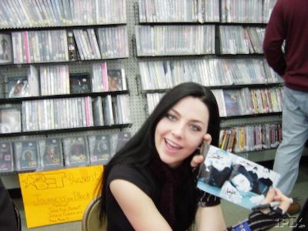 Amy Lee Fotoğrafı