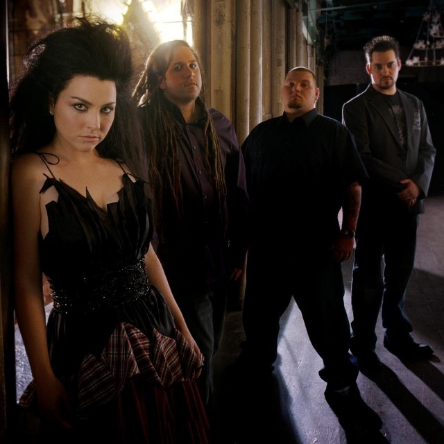 Amy Lee Fotoğrafı