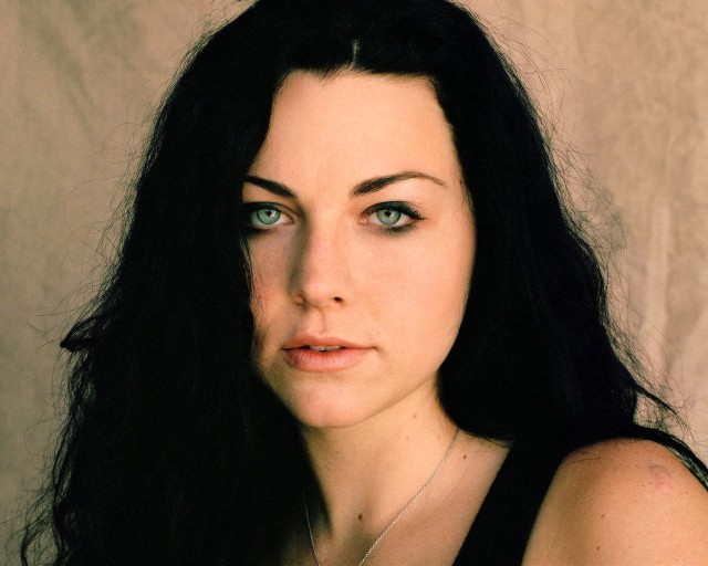 Amy Lee Fotoğrafı