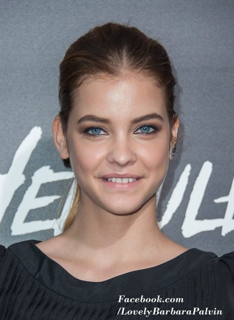 Barbara Palvin Fotoğrafı