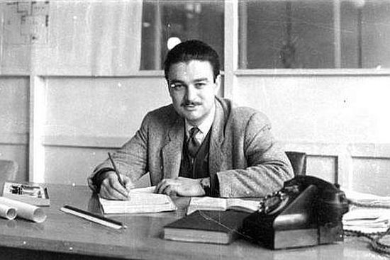 Oğuz Atay Fotoğrafı