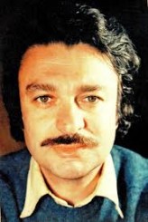 Oğuz Atay fotoğrafı