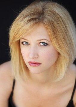 Lizzie Hartman fotoğrafı