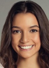 Damla Colbay fotoğrafı