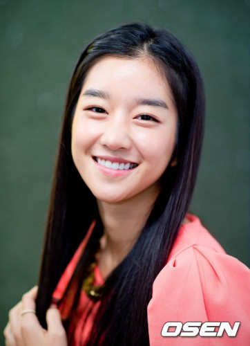 Seo Ye-Ji fotoğrafı