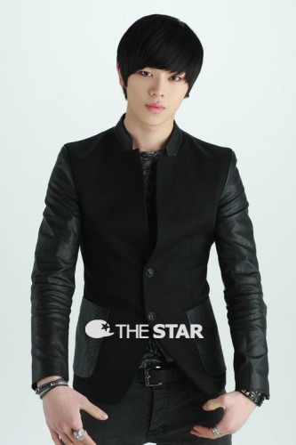 Yook Sung-Jae fotoğrafı