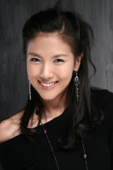 Jung Yoon-Sun fotoğrafı