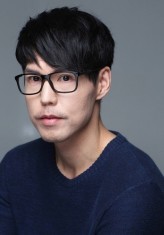Lee Kwang-Hoon fotoğrafı