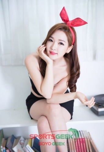 Min Song-ah Fotoğrafı