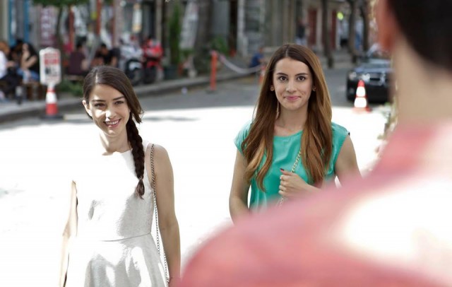 Nihal Işıksaçan Fotoğrafı