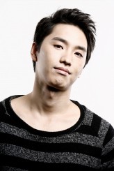 Moon Jung-Woong fotoğrafı