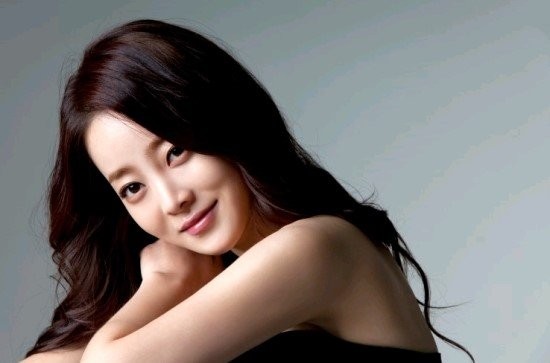 Hwang Ji-Ni fotoğrafı