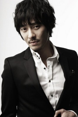 Kang Seok-jeong fotoğrafı