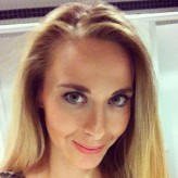 Özlem Özden fotoğrafı