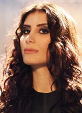 İrem Derici fotoğrafı