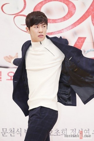 Lee Myung-Hoon fotoğrafı