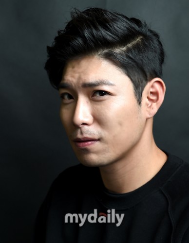 Park Won-Bin Fotoğrafı