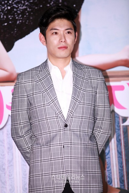 Park Won-Bin Fotoğrafı