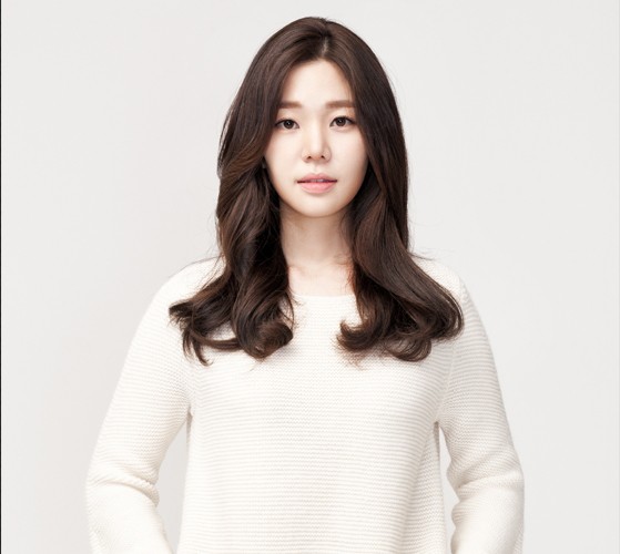 Lee Moon-Jung fotoğrafı