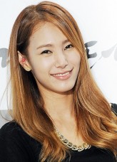 Kim Eun-Jung fotoğrafı