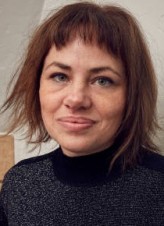 Karine Teles fotoğrafı