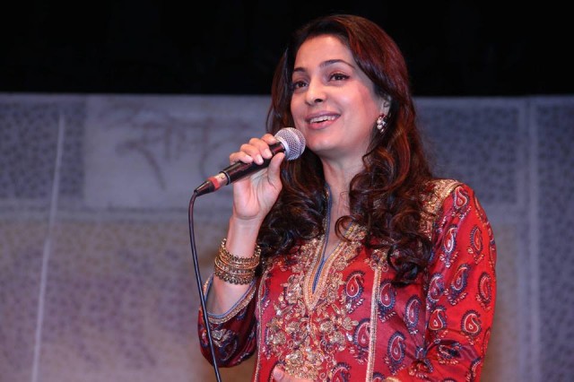 Juhi Chawla Fotoğrafı