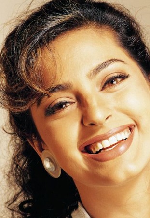 Juhi Chawla Fotoğrafı