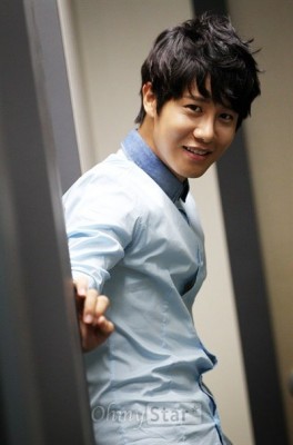 Kang Ee-sik fotoğrafı