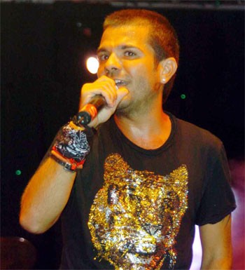 Kenan Doğulu Fotoğrafı